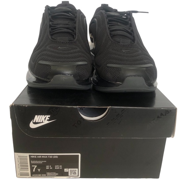 Nike Air Max 720 Grade School ‘Triple Black’ Size 7 Y/ 8.5 women’s - Picture 3 of 7